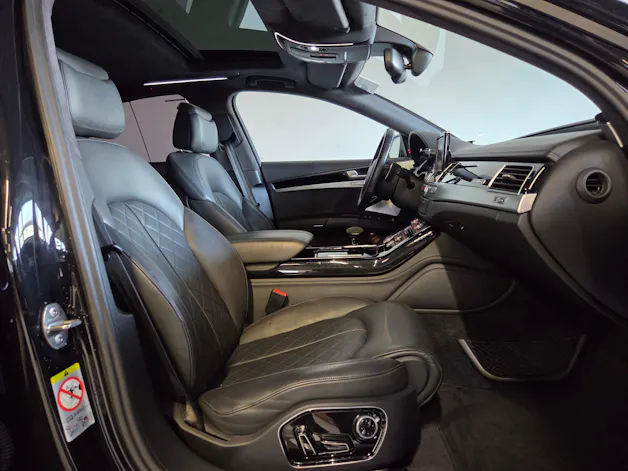 Audi S8 4.0 V8 TFSI quattro T-Tronic
