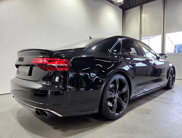 Audi S8 4.0 V8 TFSI quattro T-Tronic