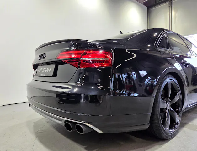Audi S8 4.0 V8 TFSI quattro T-Tronic