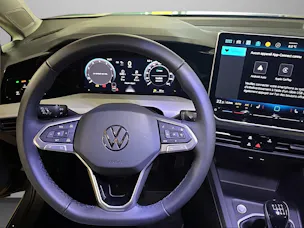 VW Golf 1.5 TSI Basis