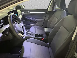 VW Golf 1.5 TSI Basis