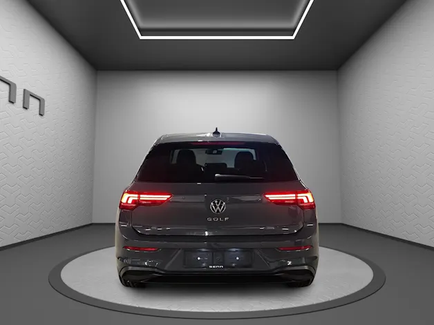 VW Golf 1.5 TSI Basis