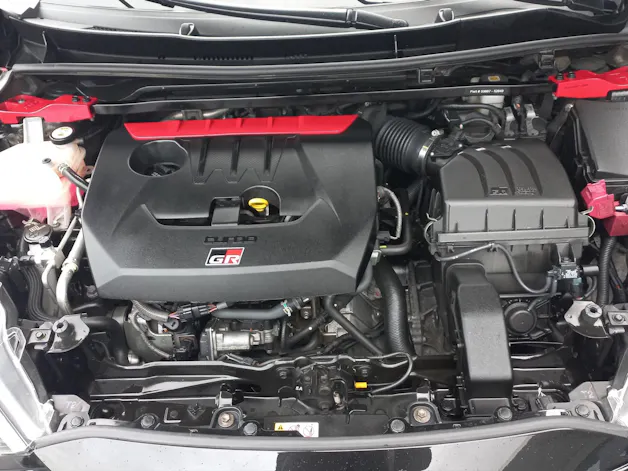 Toyota Yaris 1.6 GR Sport