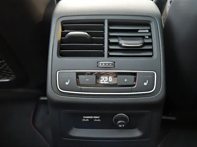 Audi RS4 Avant quattro tiptronic RS COMPETITION PLUS Nardograu