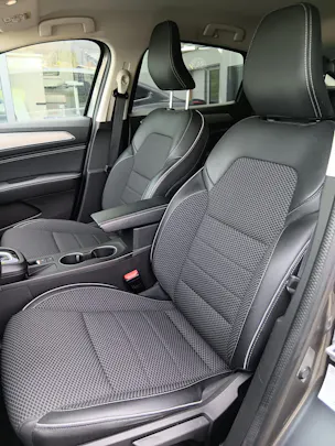 Renault Arkana 1.6 E-Tech Intens