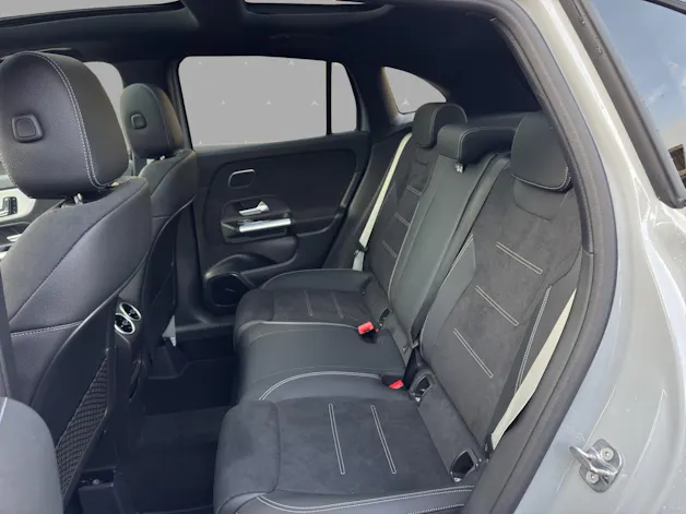 Mercedes-Benz GLA 220d 4Matic 8G-DCTSwiss Star