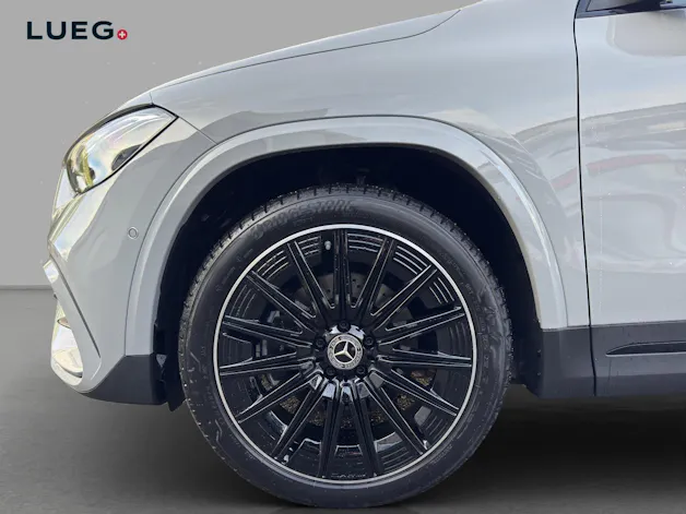 Mercedes-Benz GLA 220d 4Matic 8G-DCTSwiss Star