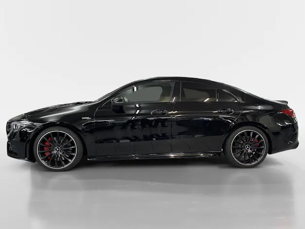Mercedes-Benz CLA 35 AMG 4MATIC