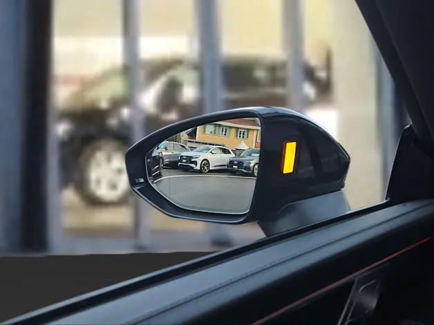 Audi RS7 Sportback MHEV Performance Mythosschwarz Metallic