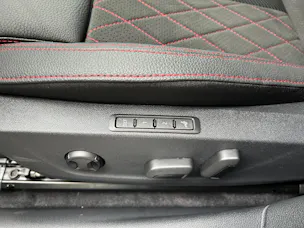 Škoda Octavia Combi 2.0 TSI DSG RS
