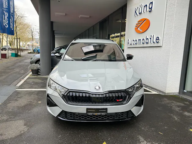Škoda Octavia Combi 2.0 TSI DSG RS