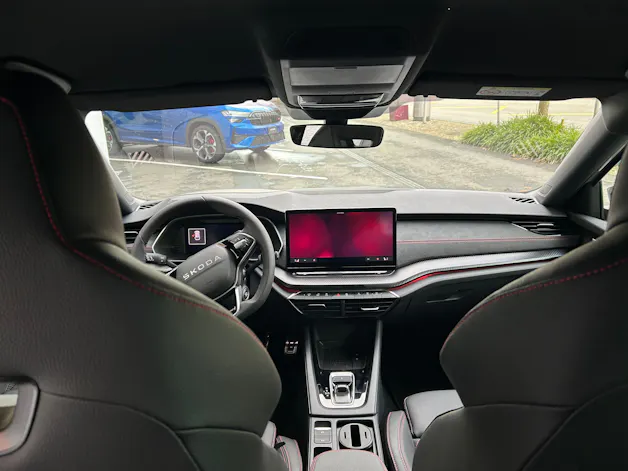 Škoda Octavia Combi 2.0 TSI DSG RS