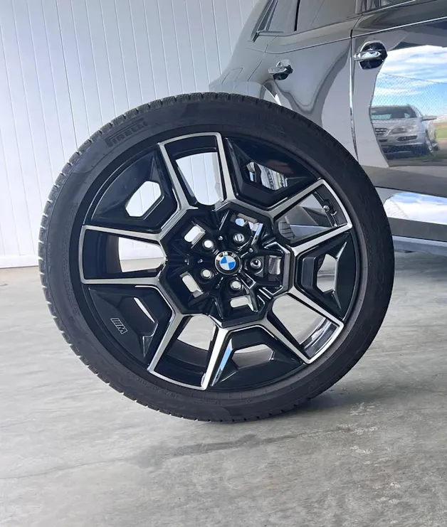 BMW XM xDrive PHEV Steptronic