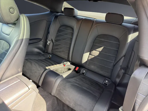Mercedes-Benz C 300 AMG Line 7G-Tronic