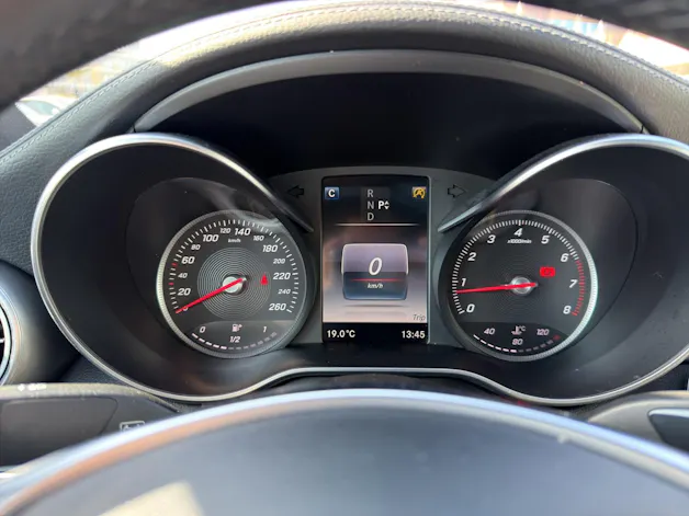 Mercedes-Benz C 300 AMG Line 7G-Tronic