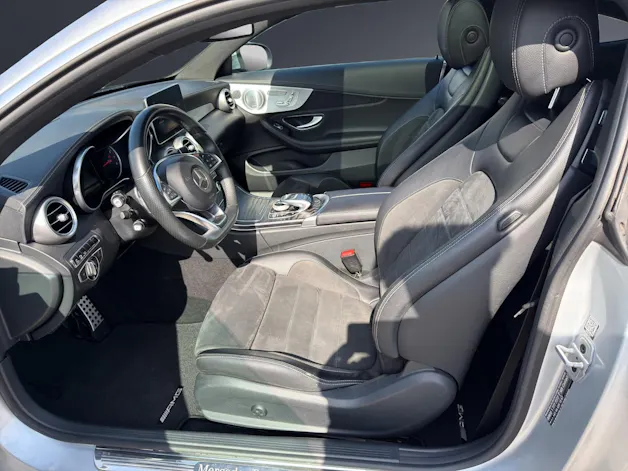Mercedes-Benz C 300 AMG Line 7G-Tronic