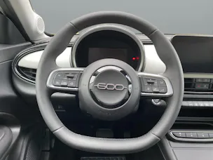 Fiat 600 1.2 Hybrid Icon Swi