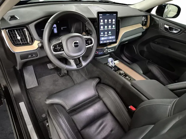Volvo XC60 2.0 T8 TE Plus Dark eAWD