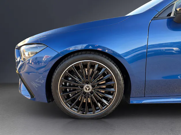 Mercedes-Benz CLA Shooting Brake 250 4Matic 8G-DCT
