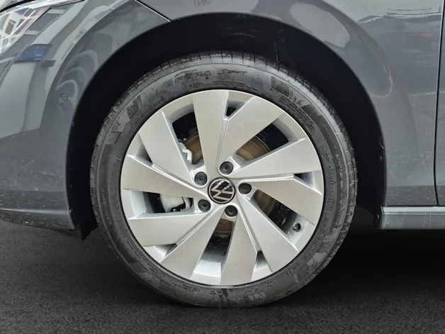 VW Golf 1.5 e TSI mHEV United DSG