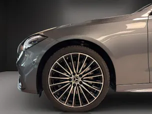 Mercedes-Benz C 300de T EQ Hybrid 4M