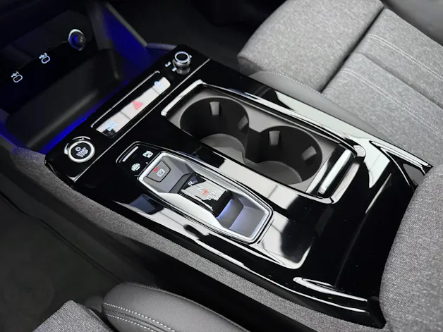 Audi Q6 e-tron quattro
