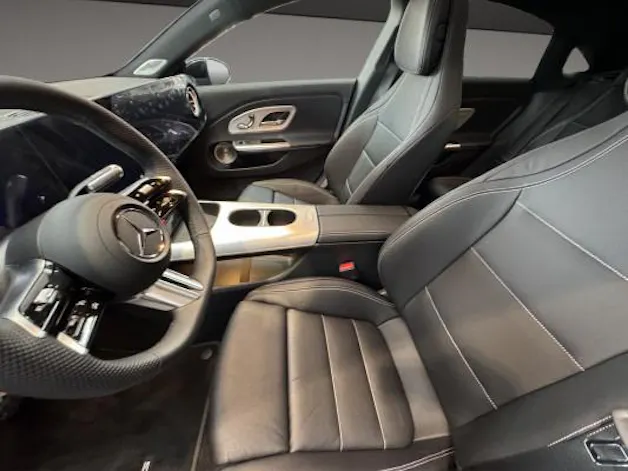 Mercedes-Benz CLA 220 8G-DCT 4Matic