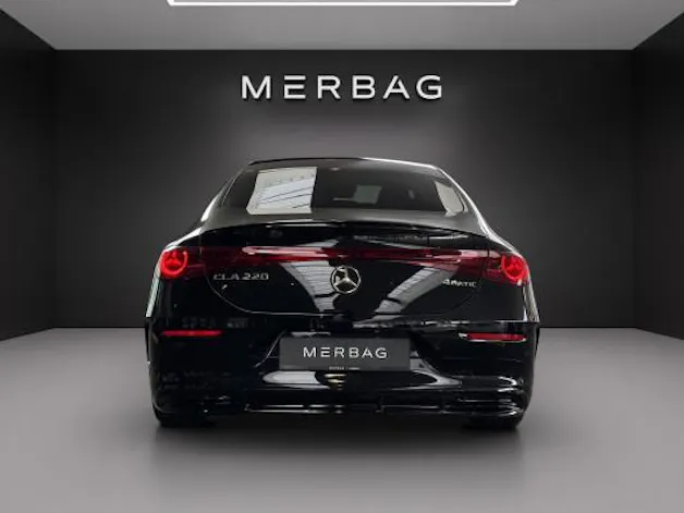 Mercedes-Benz CLA 220 8G-DCT 4Matic