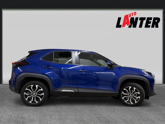 Vehicle image 4 Vehicle image 4