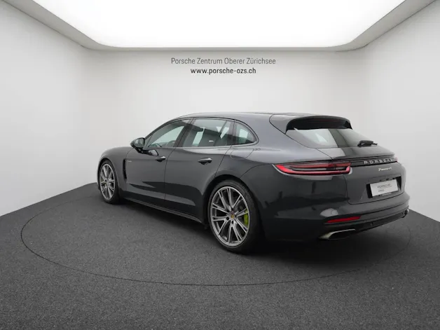Porsche Panamera 4 E-Hybrid Sport Turismo