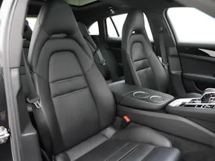 Porsche Panamera 4 E-Hybrid Sport Turismo