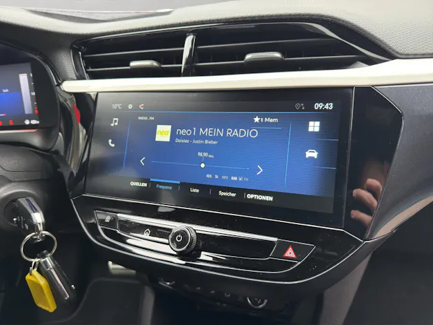 Opel Corsa F 1.2 Turbo Hybrid VIVA