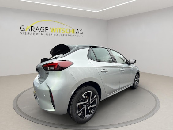 Vehicle image 6 Vehicle image 6