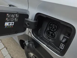 Opel Frontera-e long range 54 kWh GS