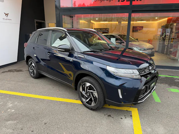 Suzuki Vitara 1.4 T Sakura Top Hybrid 4x4