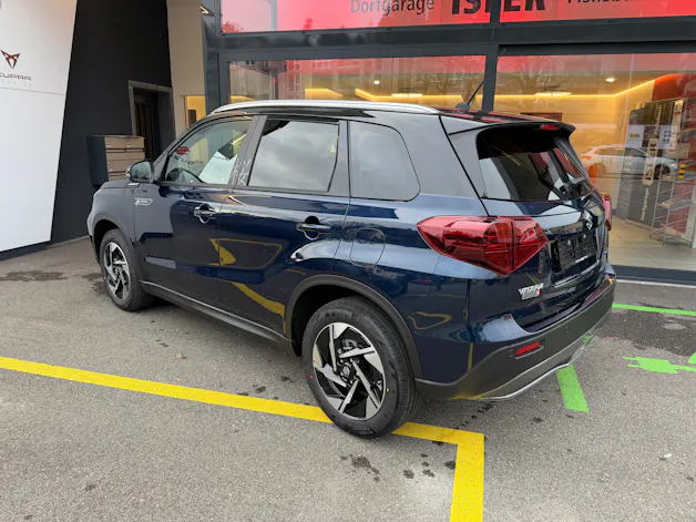 Suzuki Vitara 1.4 T Sakura Top Hybrid 4x4