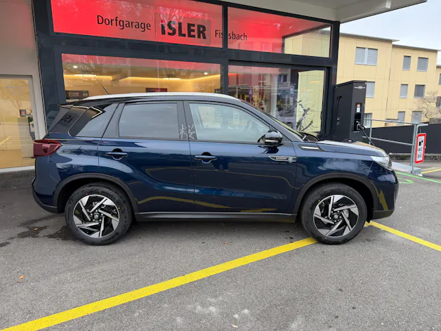 Suzuki Vitara 1.4 T Sakura Top Hybrid 4x4