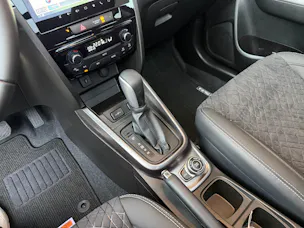 Suzuki Vitara 1.4 T Sakura Top Hybrid 4x4