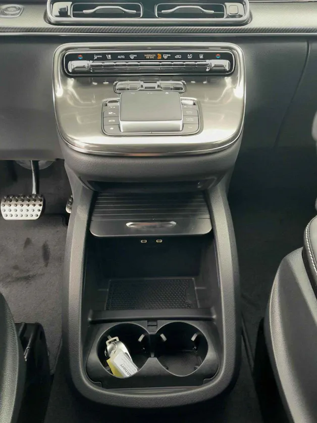 Mercedes-Benz V 300 d Swiss Edition L 4x4