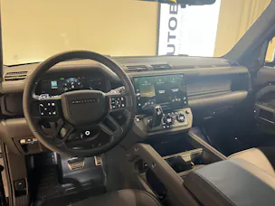 Land Rover Defender 110 4.4 V8 Octa Black