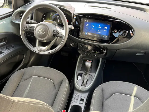 Toyota Aygo X 1.5 VVT-i HSD Trend