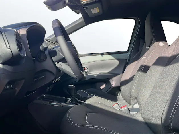 Toyota Aygo X 1.5 VVT-i HSD Trend