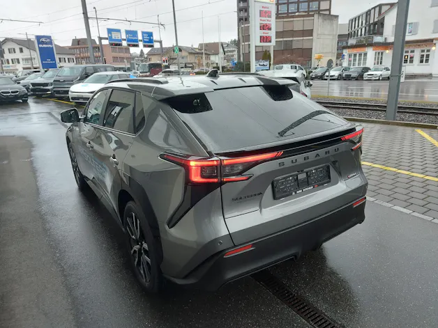 Subaru Solterra eV Luxury AWD