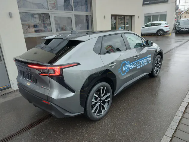 Subaru Solterra eV Luxury AWD