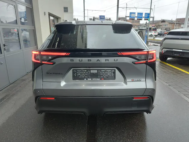 Subaru Solterra eV Luxury AWD