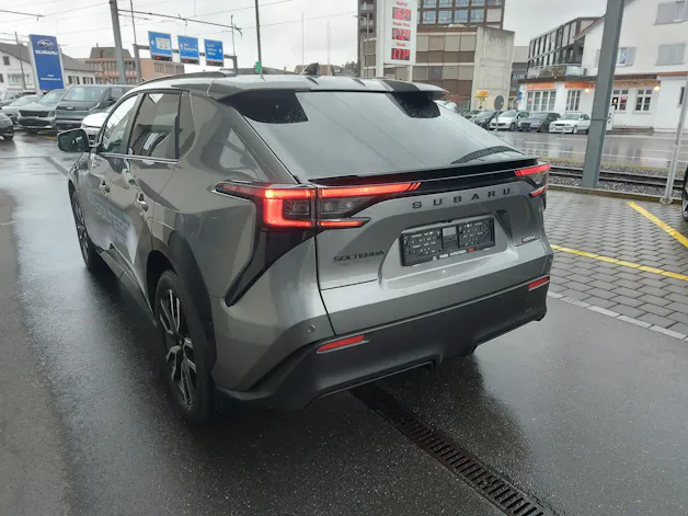 Subaru Solterra eV Luxury AWD