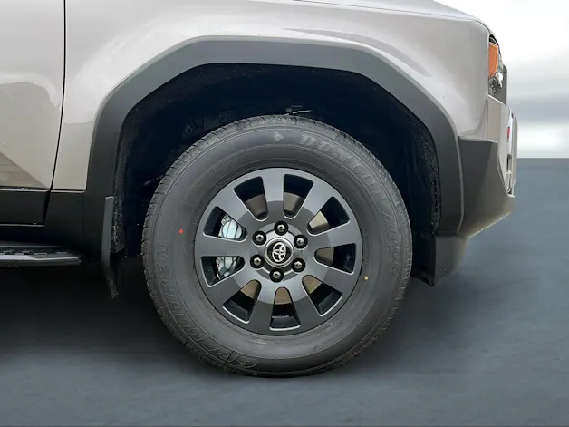 Toyota Land Cruiser 2.8 D 48V Style