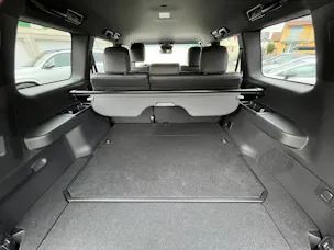 Toyota Land Cruiser 2.8 D 48V Style