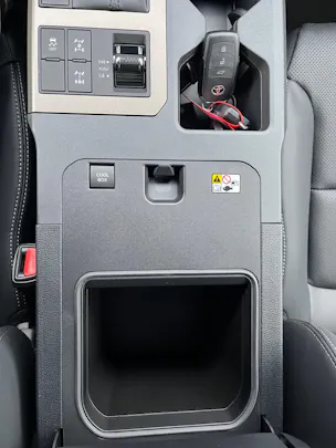 Toyota Land Cruiser 2.8 D 48V Style