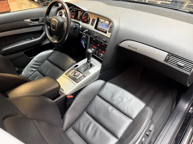 Audi A6 Avant 3.0 V6 TFSI quattro T-Tronic
